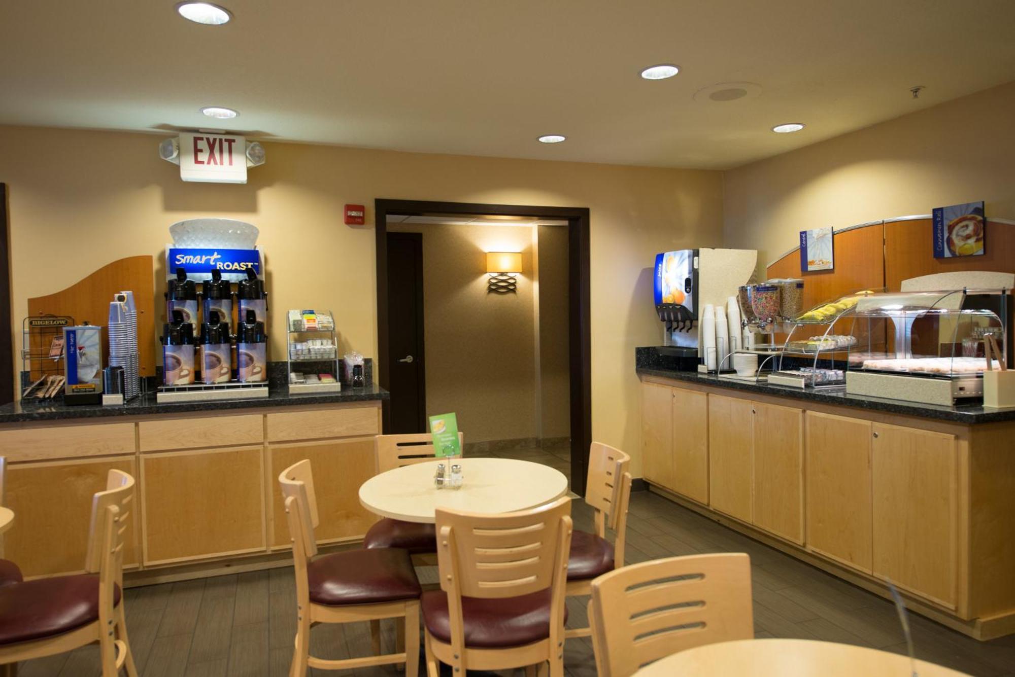 Hotel Express Portland East - Columbia Gorge By Ihg 2*